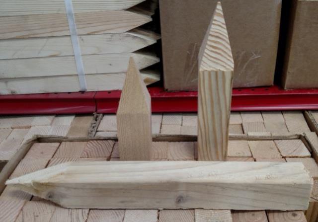 Where to rent Stake Wood Hub 16 X2 X2  50ct in Pasco WA