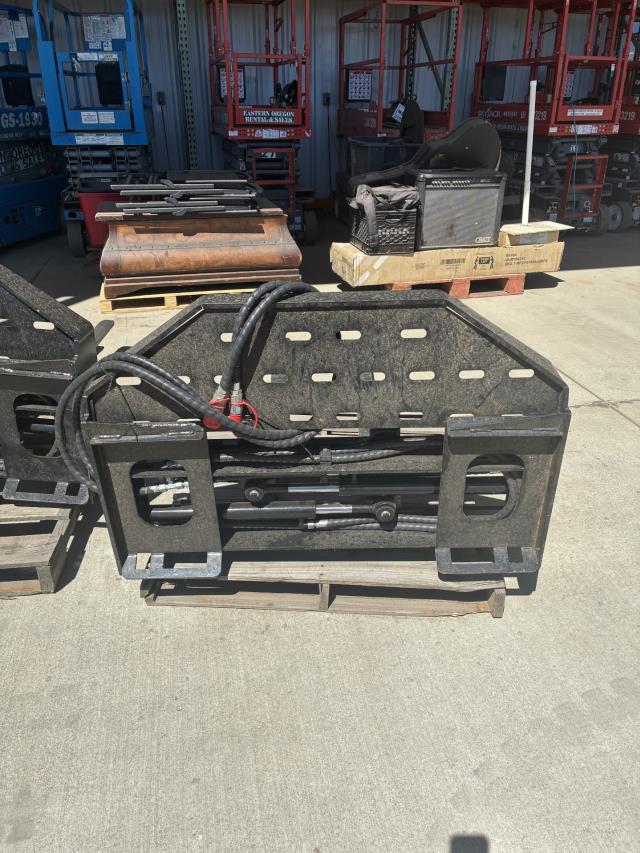 Where to rent Skid Steer Pallet Forks Hydo Fork in Pasco WA